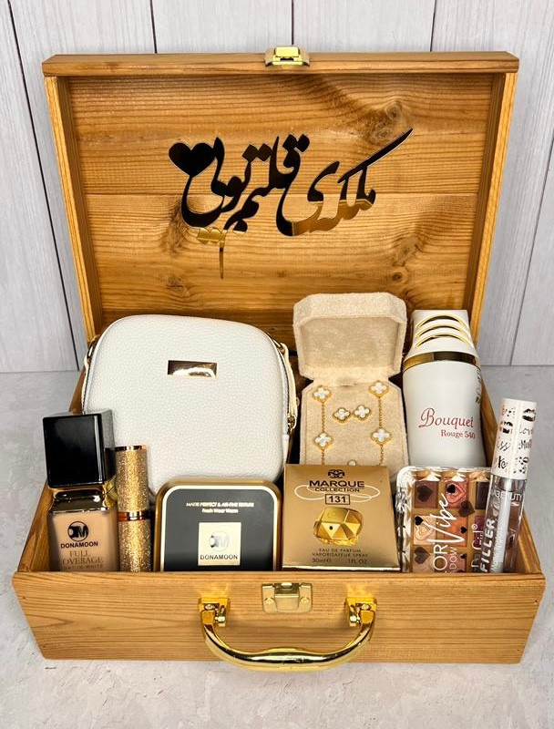 کادو روز زن، هدیه لاکچری باکس چوبی کد ۲۵۹